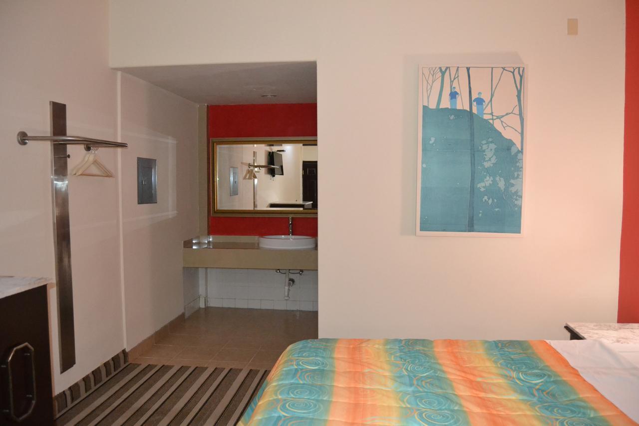 Las Torres Hotel Mexicali Kültér fotó