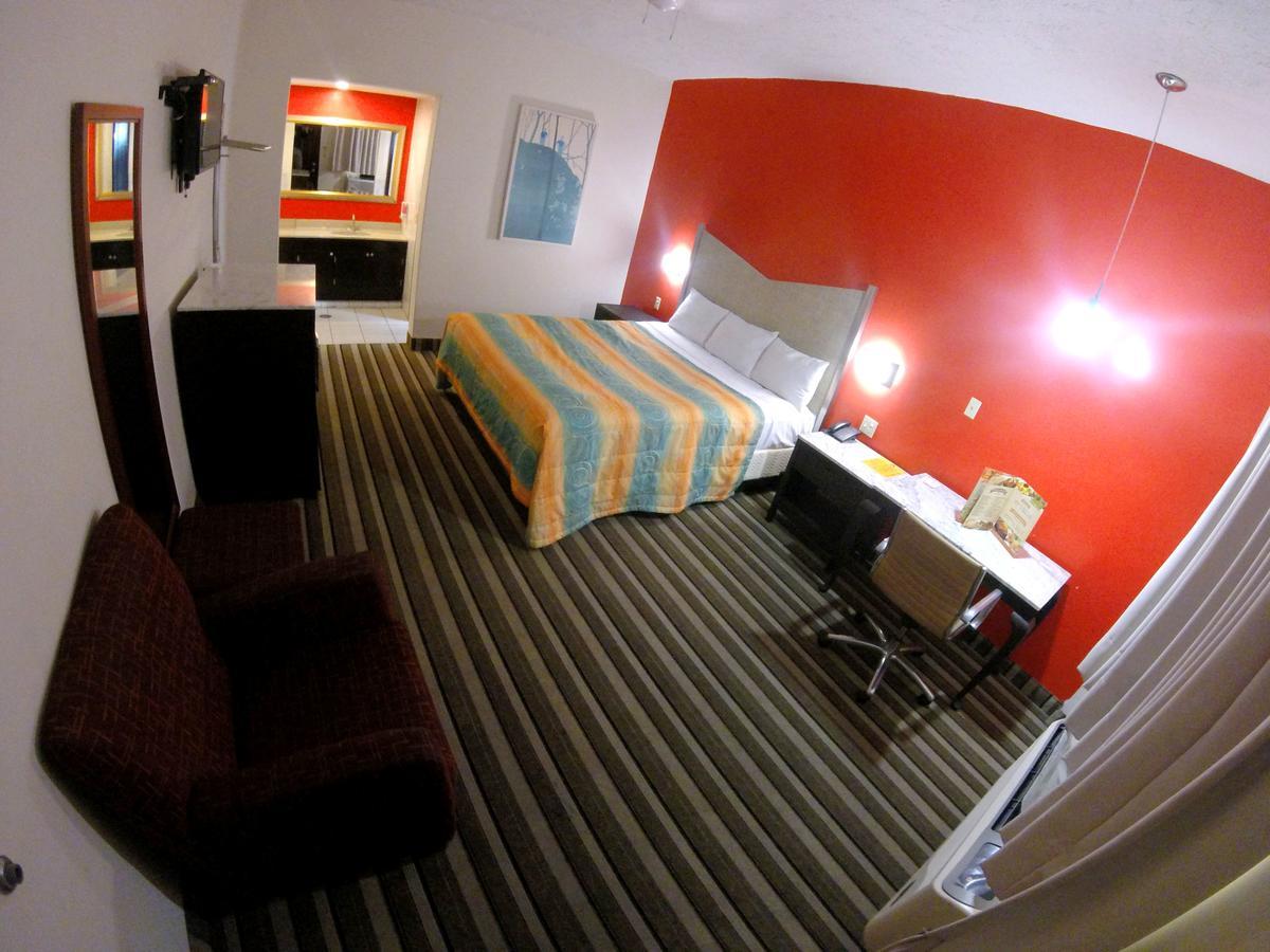 Las Torres Hotel Mexicali Kültér fotó