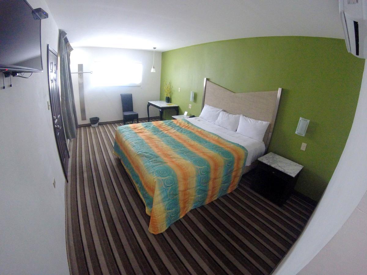 Las Torres Hotel Mexicali Kültér fotó