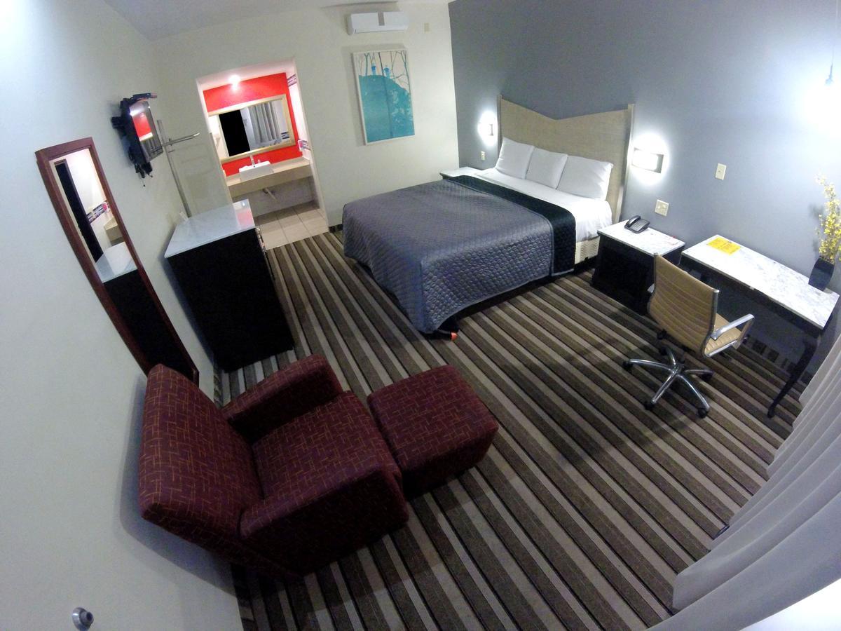 Las Torres Hotel Mexicali Kültér fotó