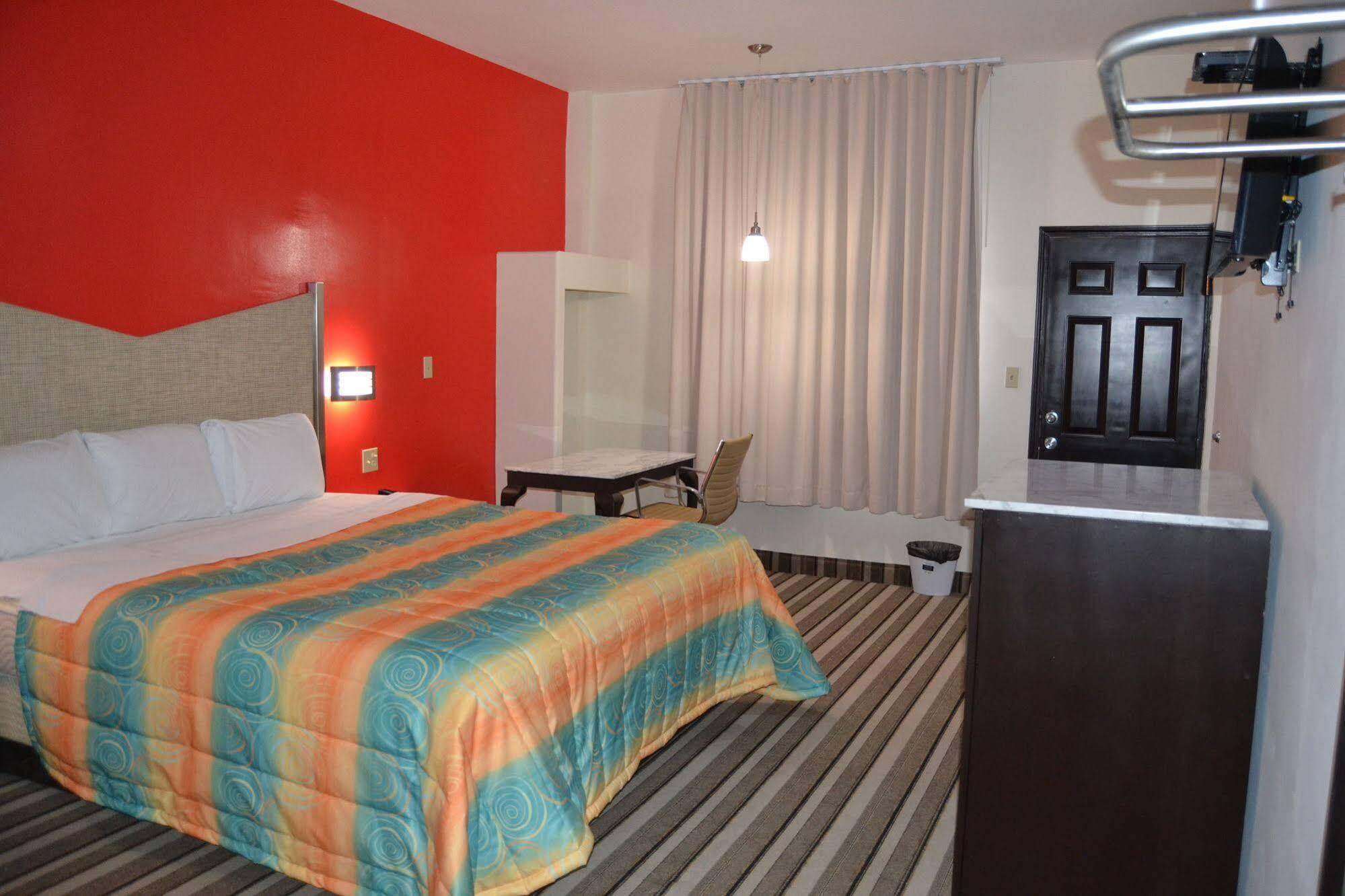 Las Torres Hotel Mexicali Kültér fotó